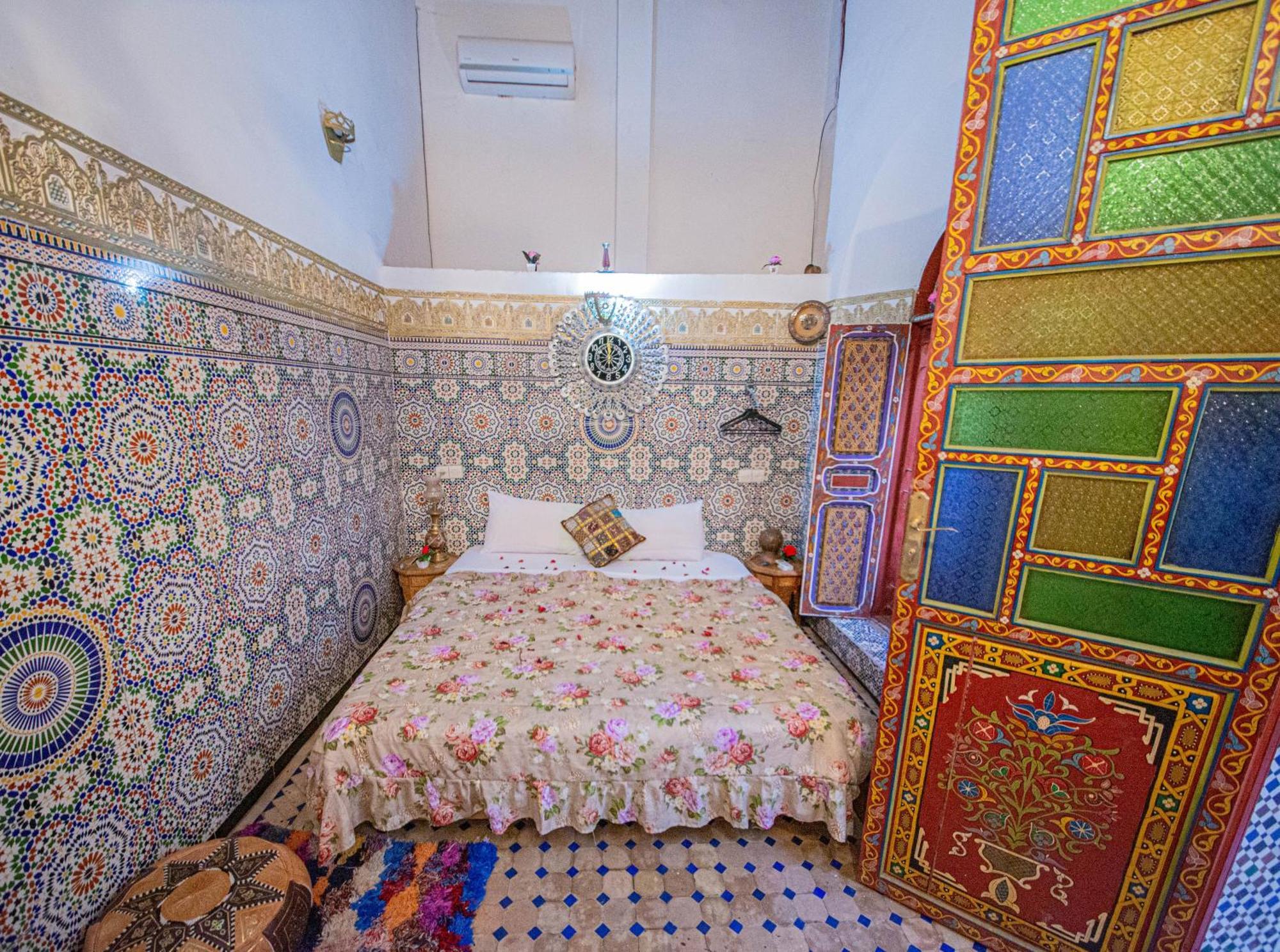 Riad Fes Hayat - Confort Stay ภายนอก รูปภาพ